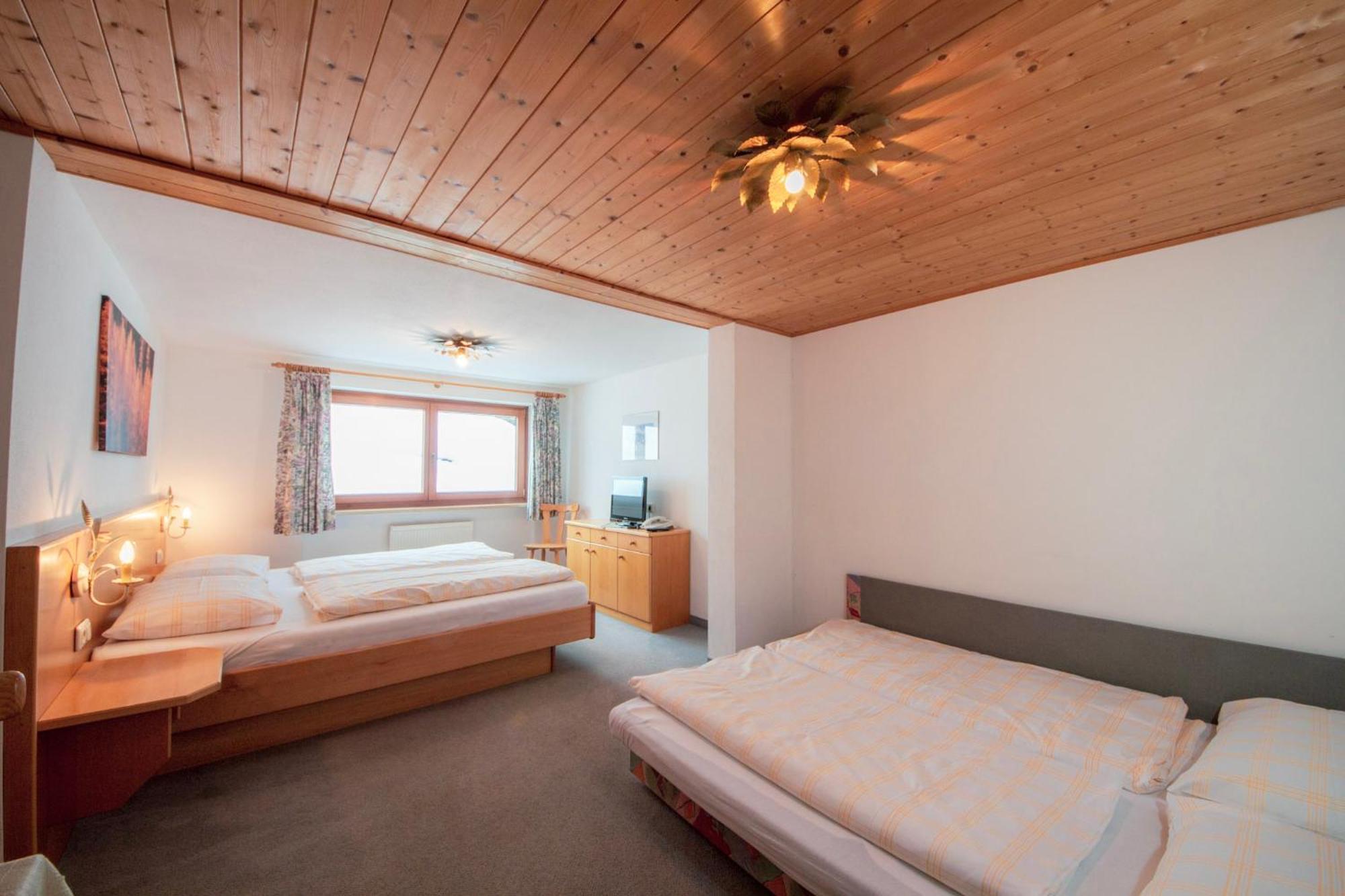 Alpengasthof-Hotel Kopphuette Muhlbach Am Hochkonig Ngoại thất bức ảnh